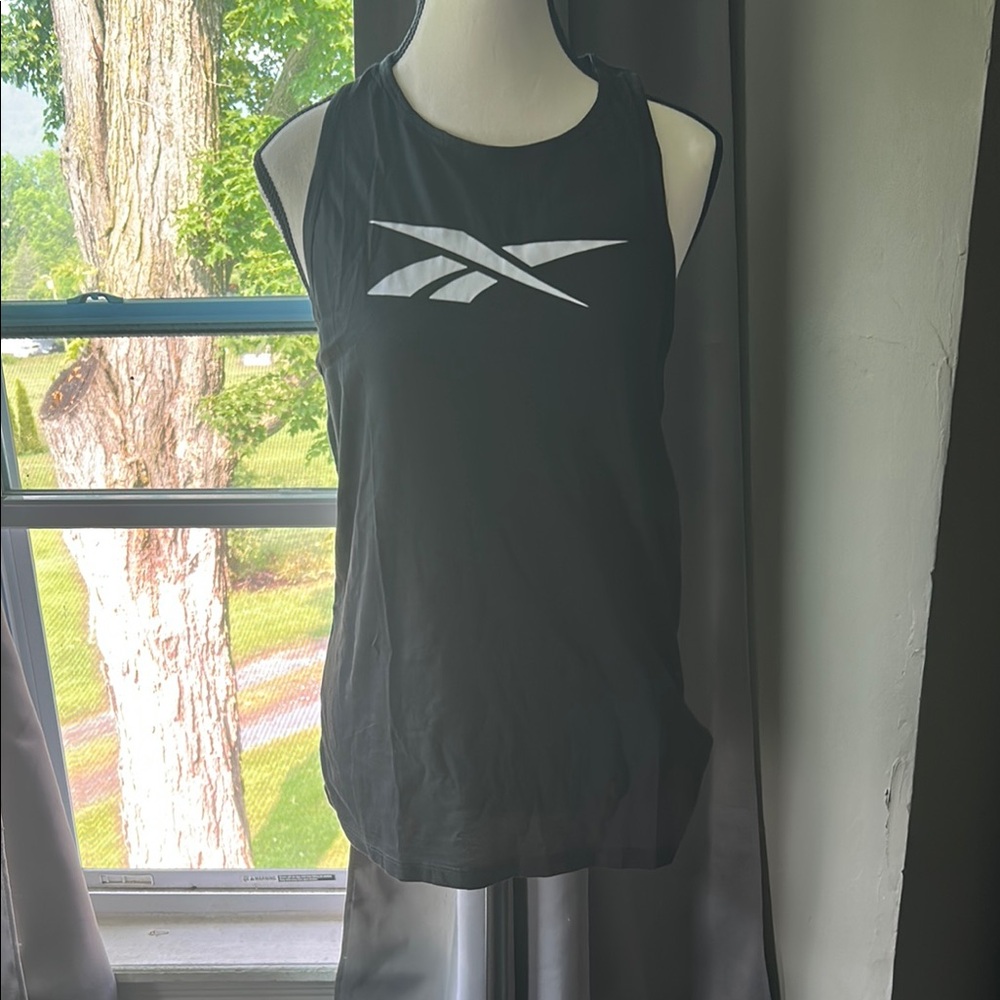 Reebok Black Sleeveless Tee Relaxed Fit